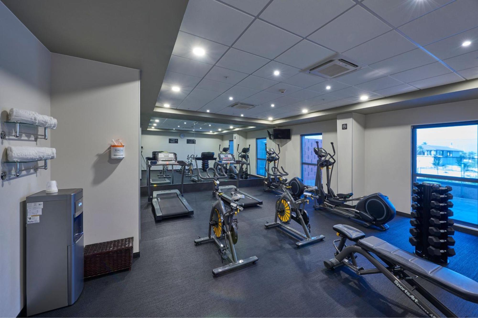 City Express Plus By Marriott Puerto Vallarta Exterior photo