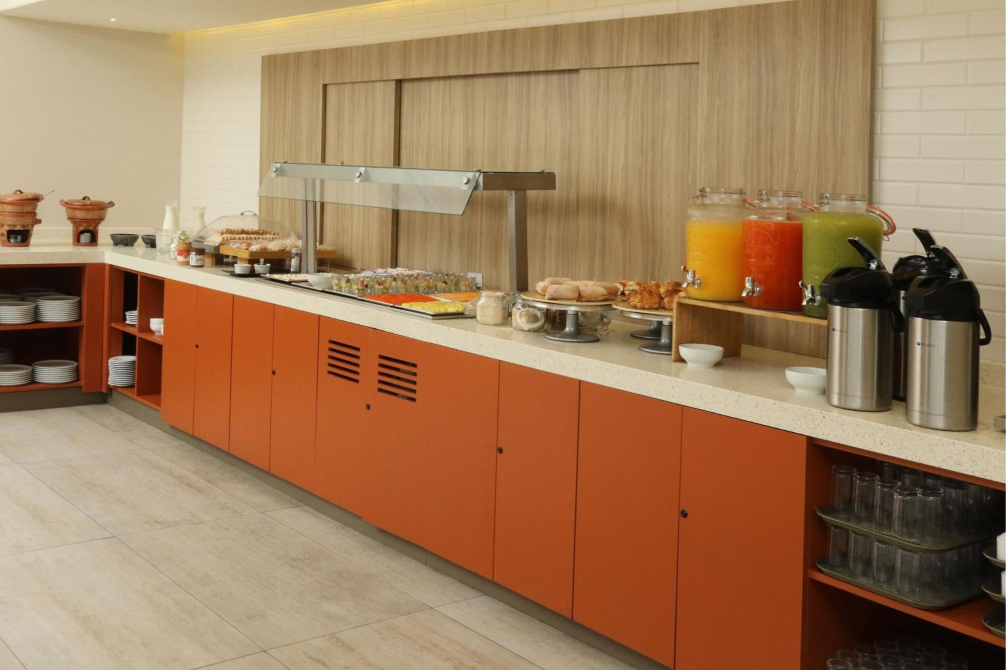 City Express Plus By Marriott Puerto Vallarta Exterior photo