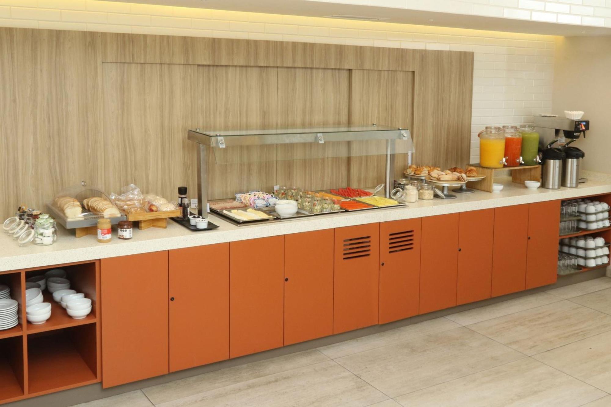 City Express Plus By Marriott Puerto Vallarta Exterior photo