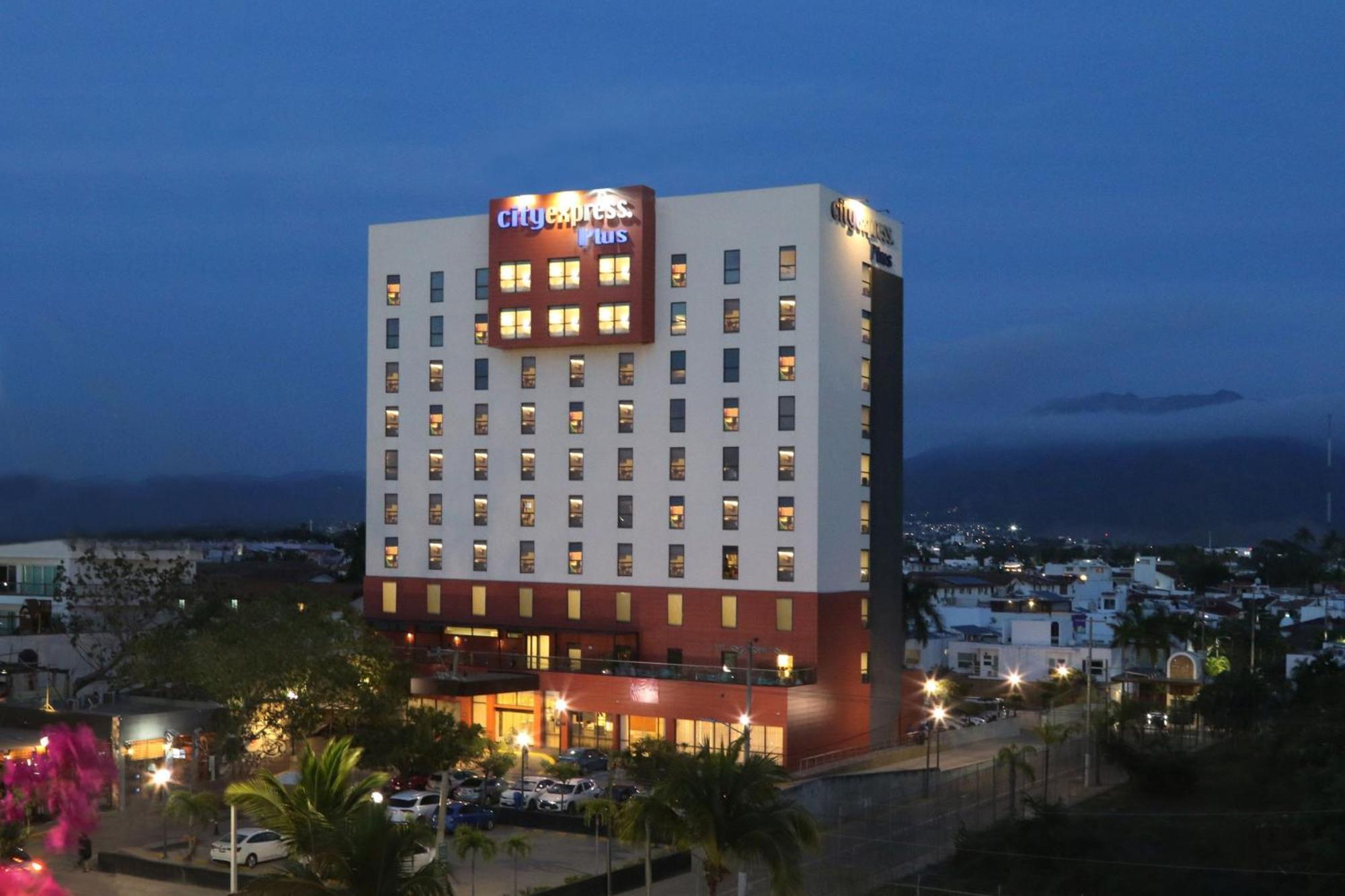 City Express Plus By Marriott Puerto Vallarta Exterior photo