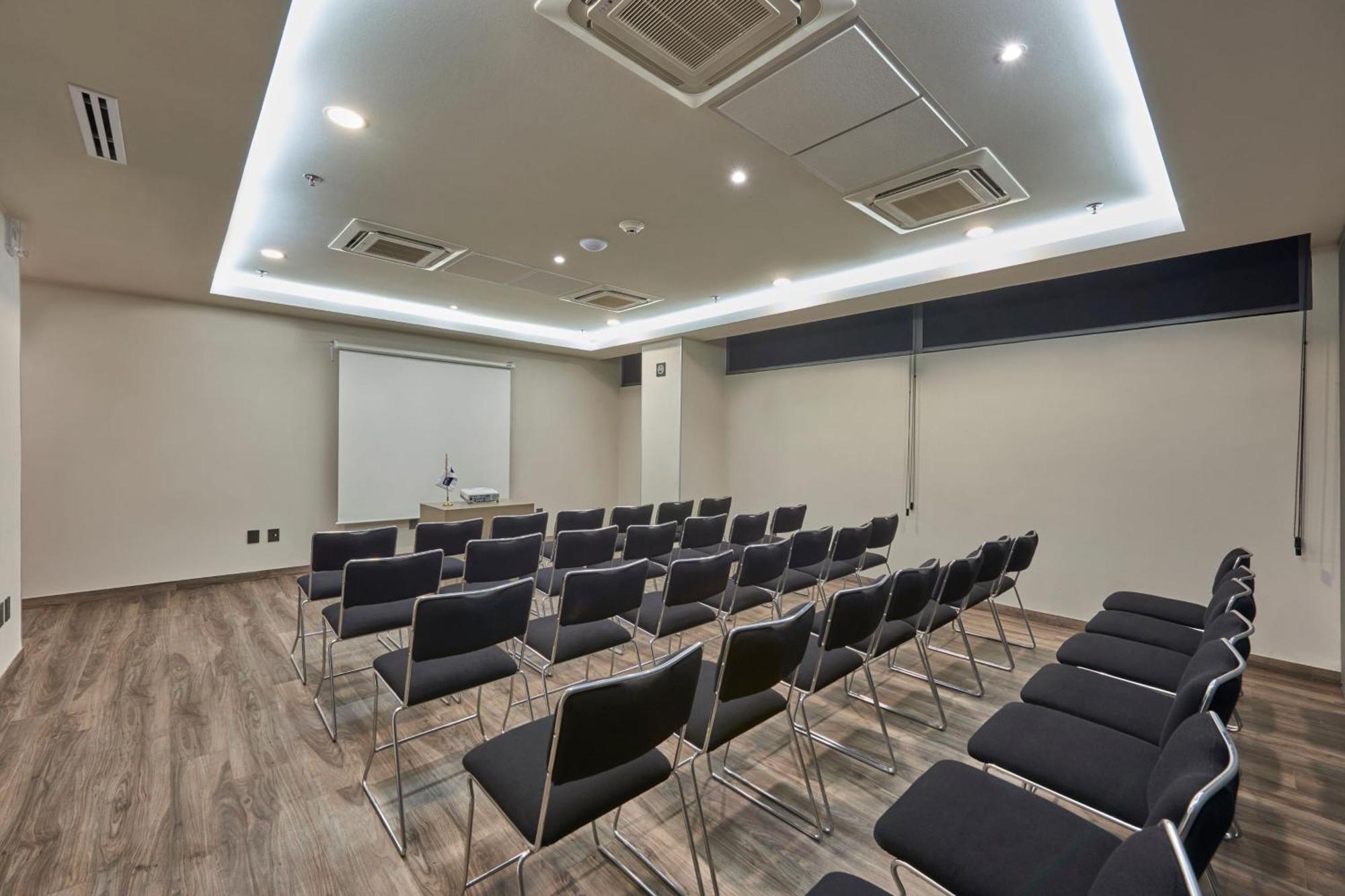 City Express Plus By Marriott Puerto Vallarta Exterior photo